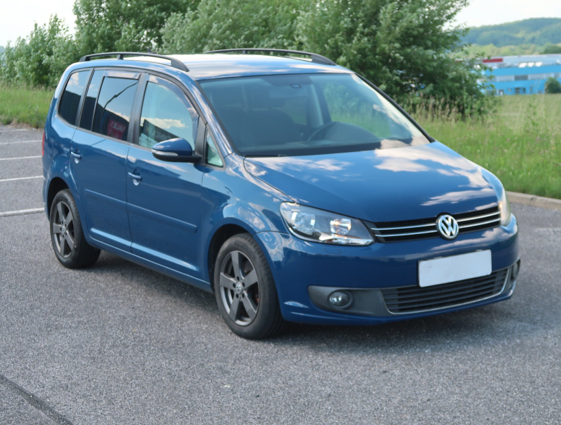 Volkswagen Touran, 2011