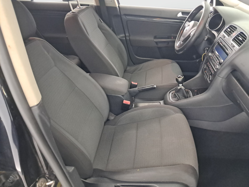 Volkswagen Golf, 2011