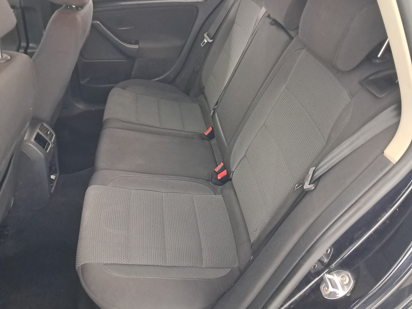 Volkswagen Golf, 2011