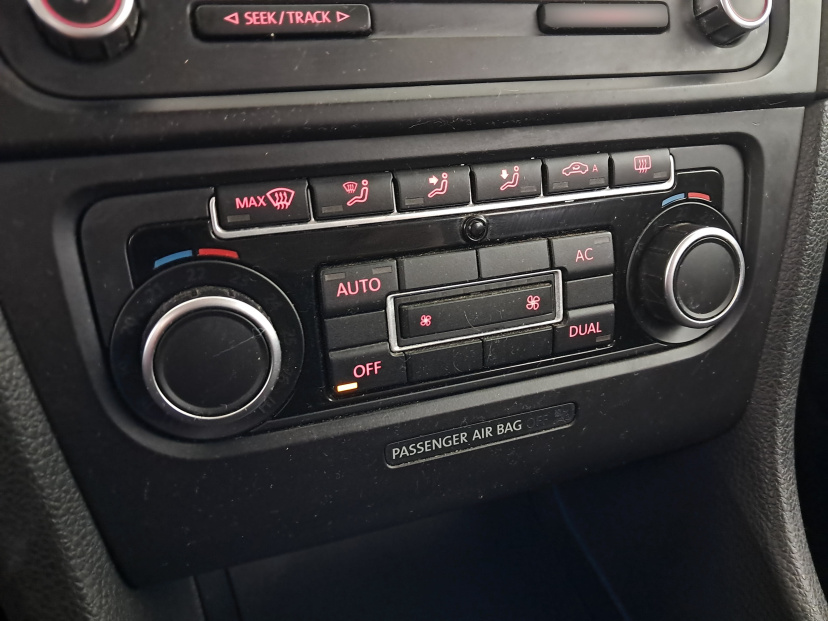 Volkswagen Golf, 2011