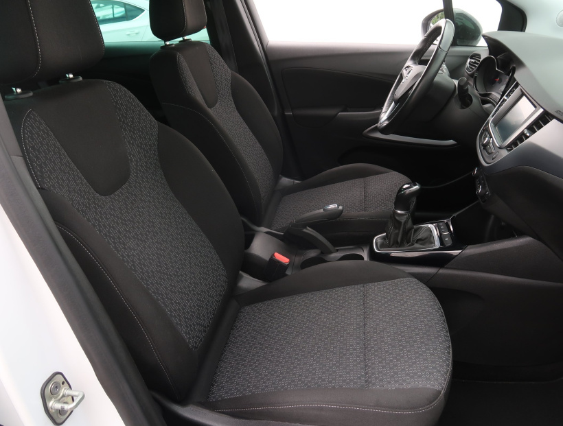 Opel Crossland, 2018
