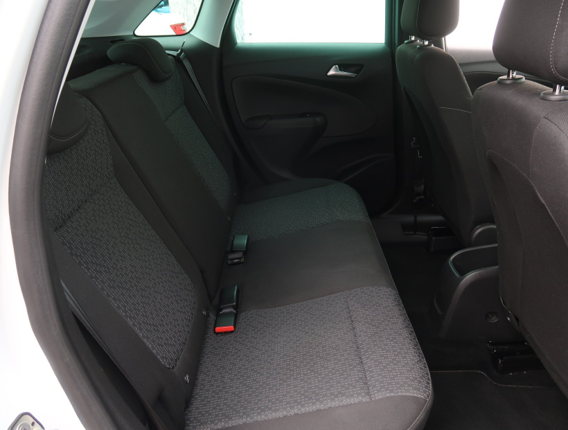 Opel Crossland, 2018
