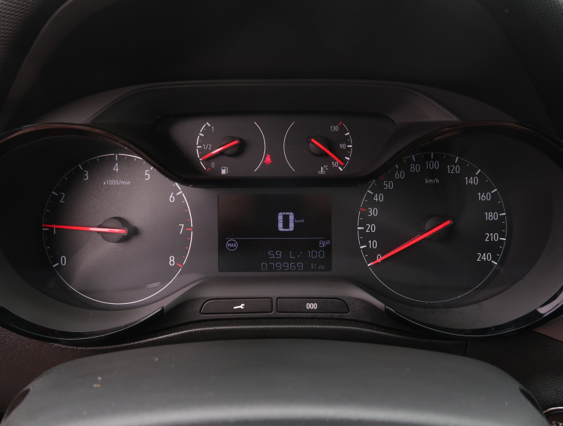 Opel Crossland, 2018