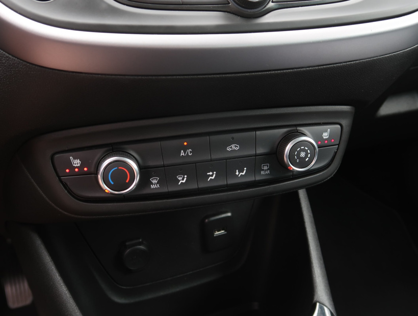 Opel Crossland, 2018