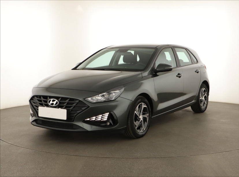Hyundai i30, 2021