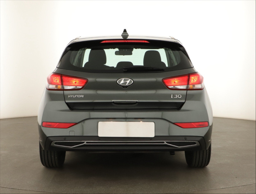 Hyundai i30, 2021