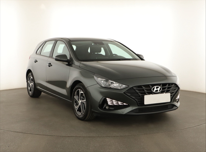 Hyundai i30, 2021