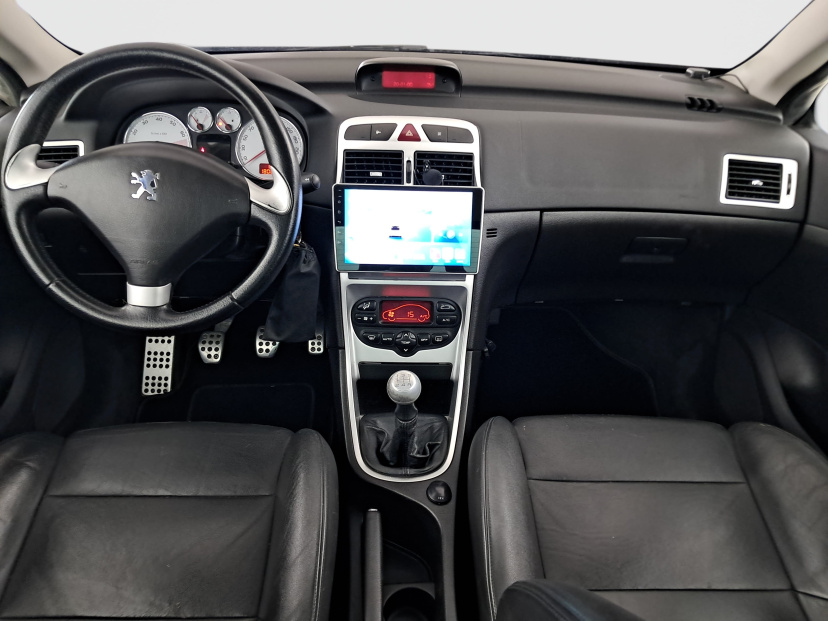 Peugeot 307, 2004