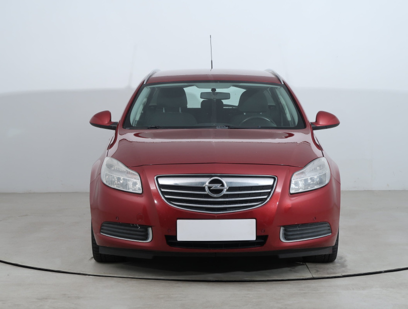 Opel Insignia, 2009