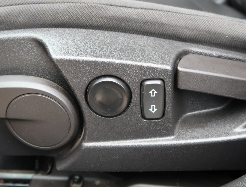 Opel Insignia, 2009