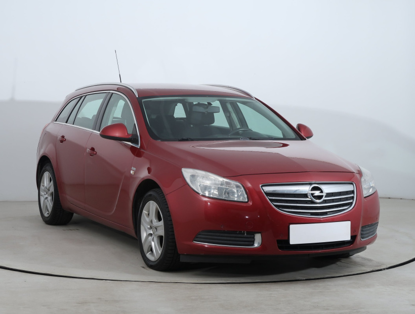 Opel Insignia, 2009