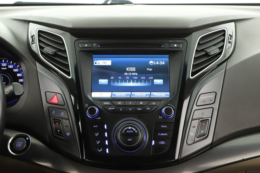 Hyundai i40, 2013