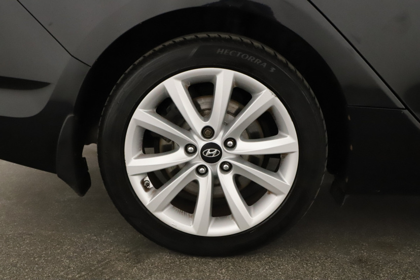 Hyundai i40, 2013