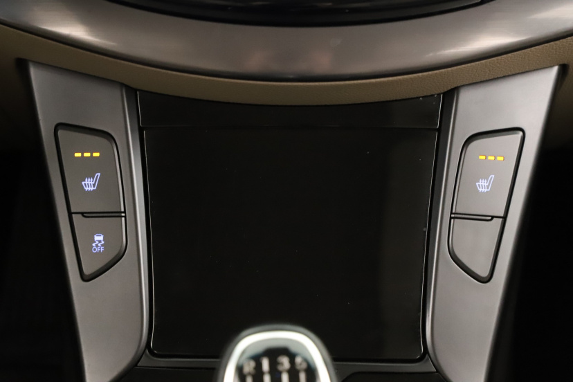 Hyundai i40, 2013