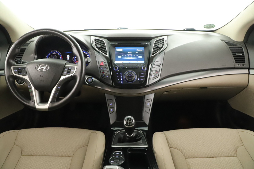 Hyundai i40, 2013