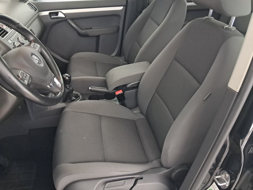 Volkswagen Touran, 2015