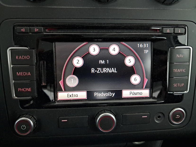 Volkswagen Touran, 2015