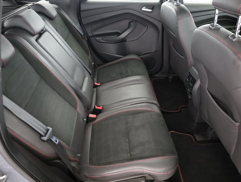 Ford Kuga, 2019
