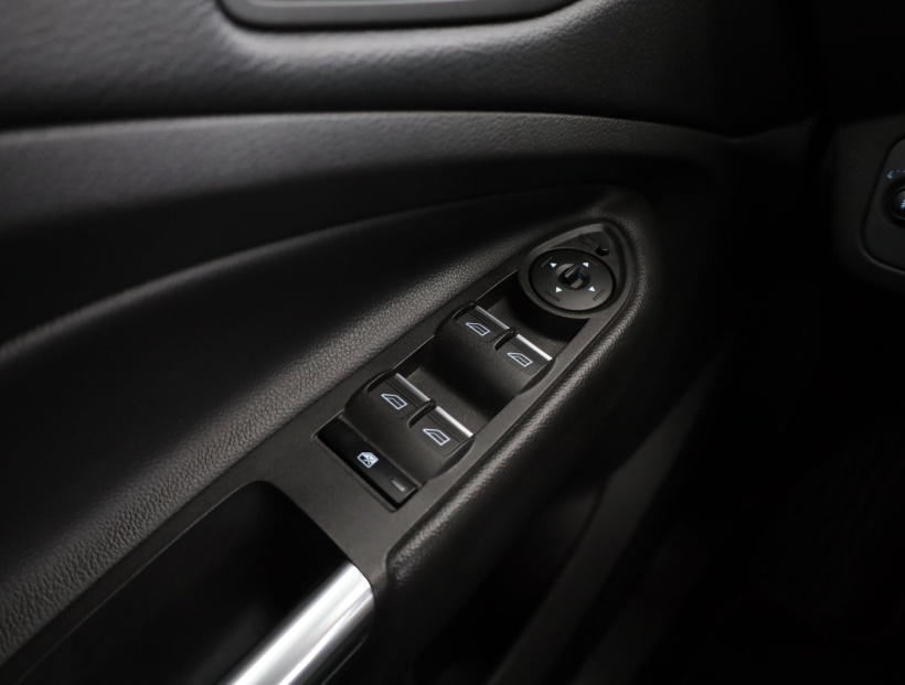Ford Kuga, 2019