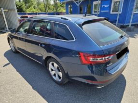 Škoda Superb - 2016