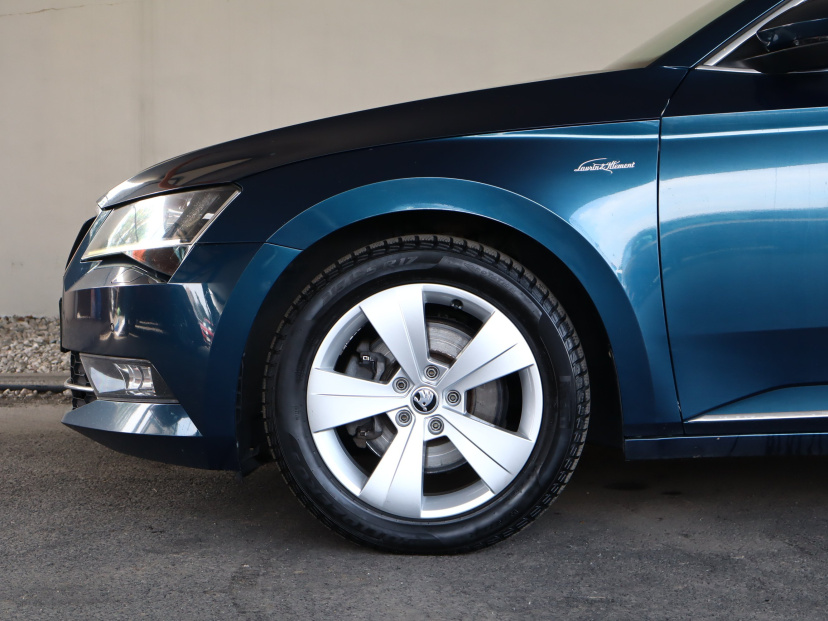 Škoda Superb, 2016