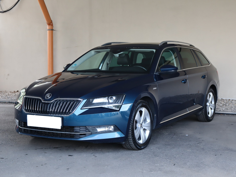 Škoda Superb, 2016