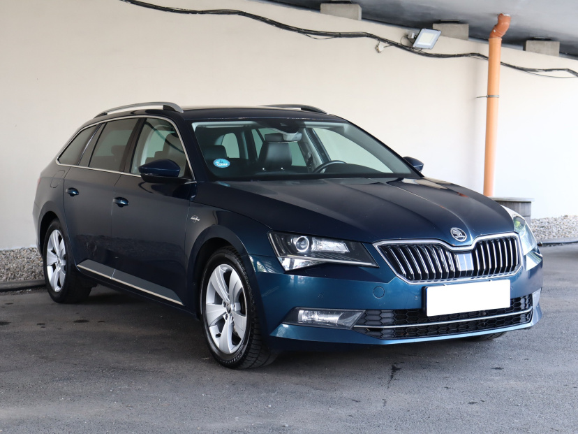 Škoda Superb, 2016