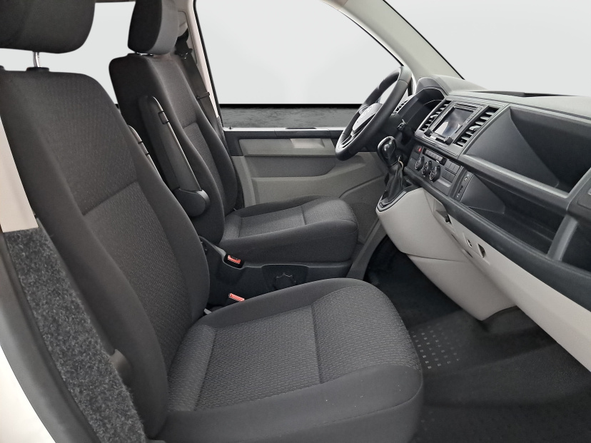 Volkswagen Caravelle, 2018