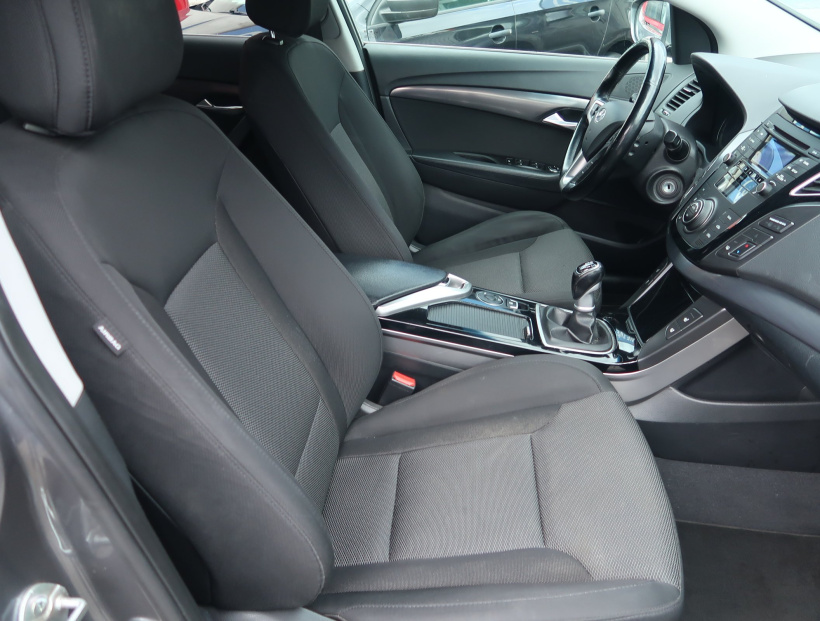 Hyundai i40, 2014