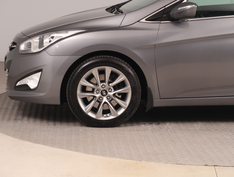 Hyundai i40, 2014