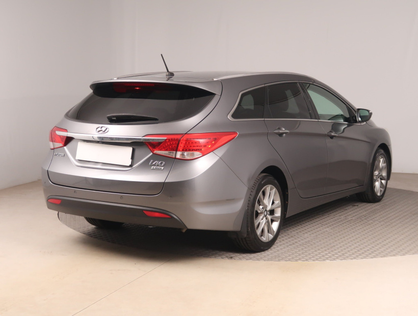 Hyundai i40, 2014