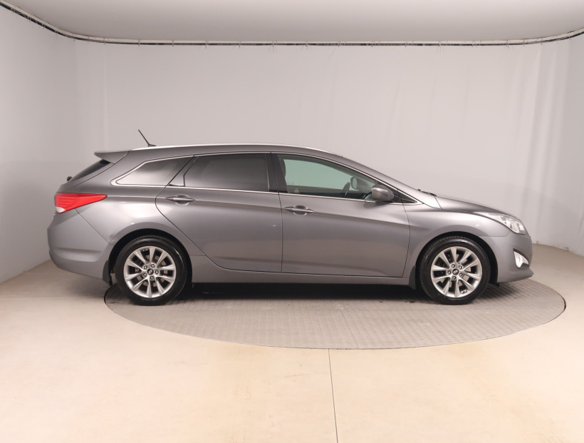 Hyundai i40, 2014