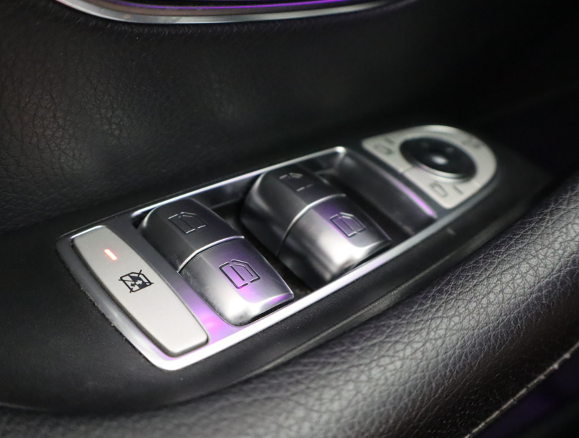 Mercedes-Benz E, 2017