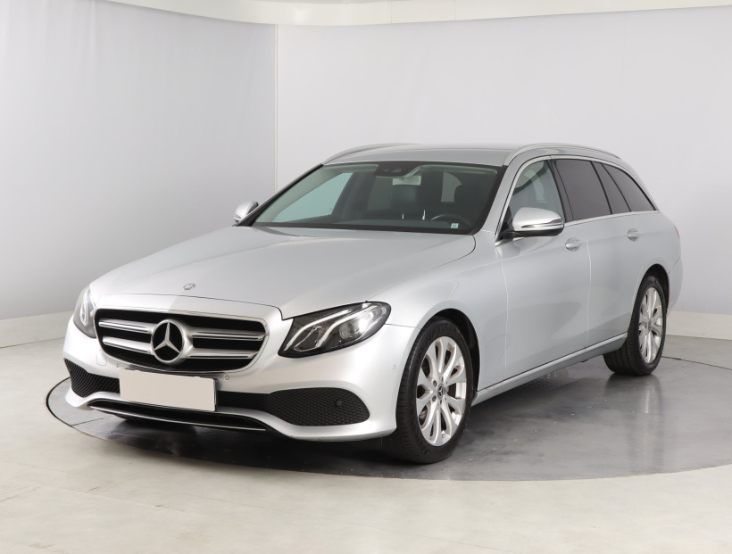 Mercedes-Benz E, 2017