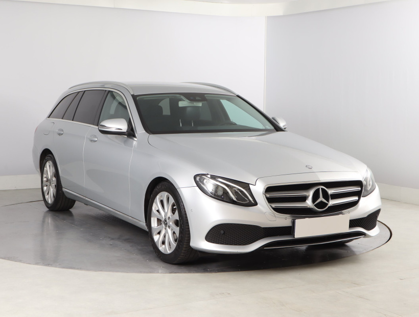 Mercedes-Benz E, 2017