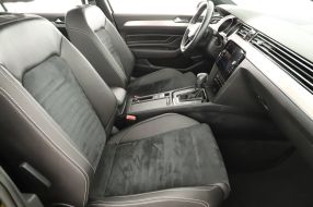 Volkswagen Passat - 2020