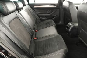 Volkswagen Passat - 2020