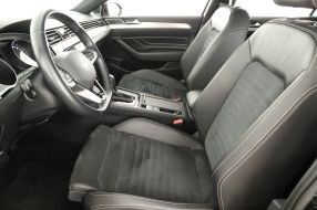 Volkswagen Passat - 2020