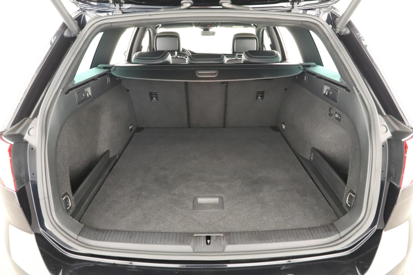 Volkswagen Passat, 2020