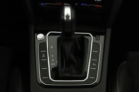 Volkswagen Passat - 2020