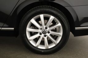 Volkswagen Passat - 2020