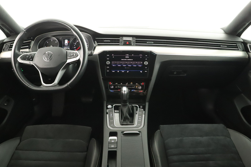 Volkswagen Passat, 2020