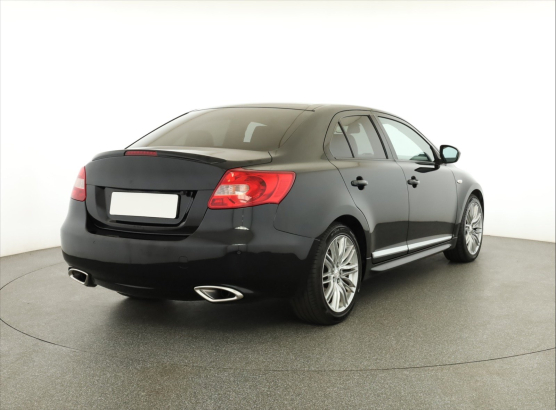 Suzuki Kizashi