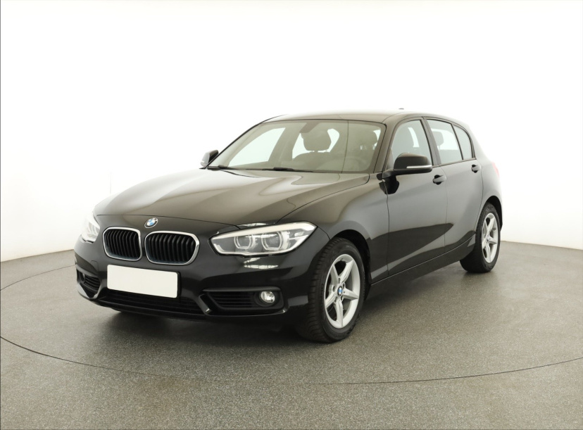 BMW 1, 2015