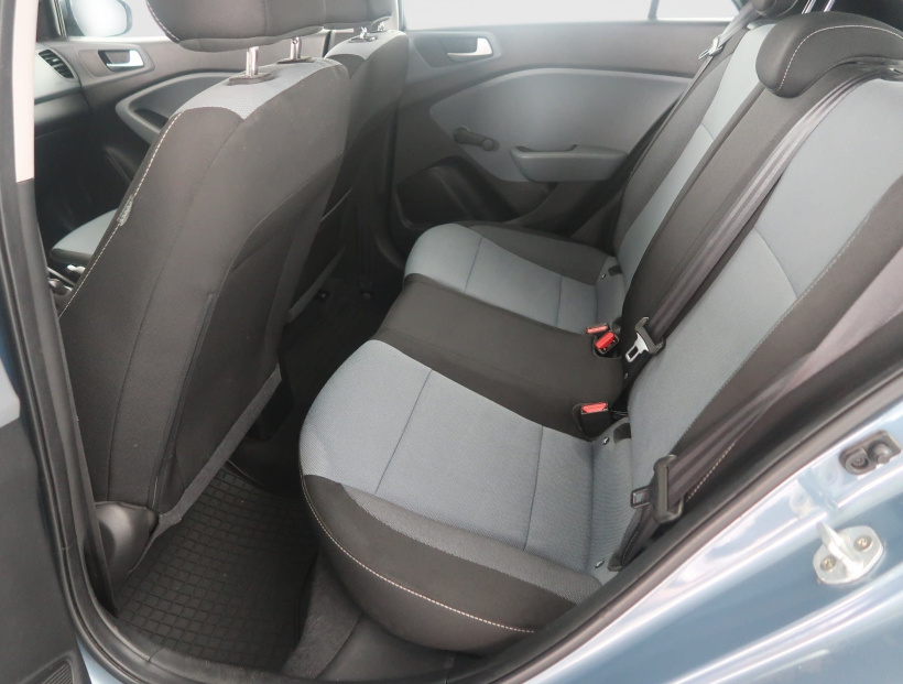 Hyundai i20, 2016