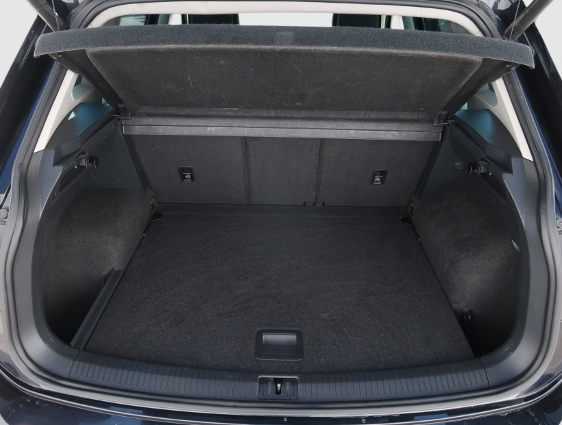 Volkswagen Tiguan, 2016