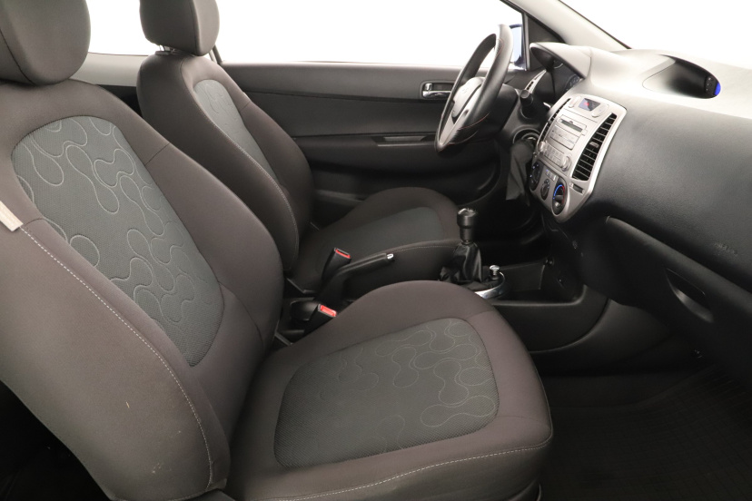 Hyundai i20, 2011