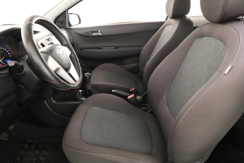 Hyundai i20, 2011