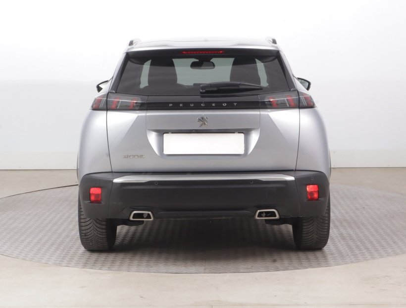 Peugeot 2008, 2022