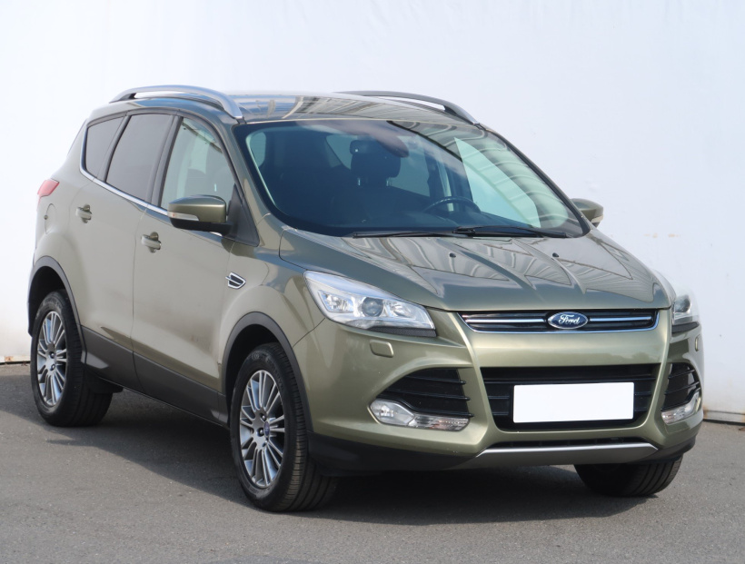 Ford Kuga, 2013